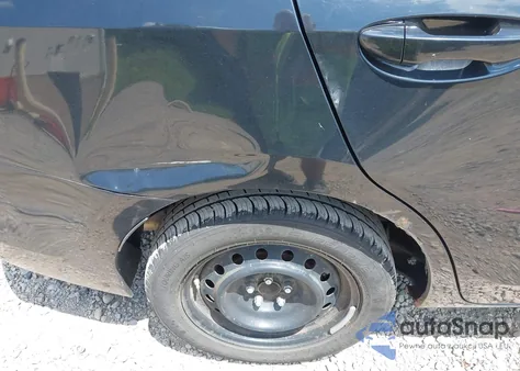 2014 Toyota Corolla Le z USA, uszkodzony, nr VIN 2T1BURHE4EC088095